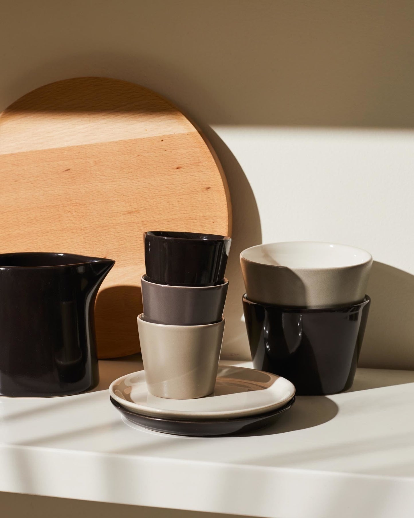 Sei Tazze Caffe` Con Piattino Tonale Alessi