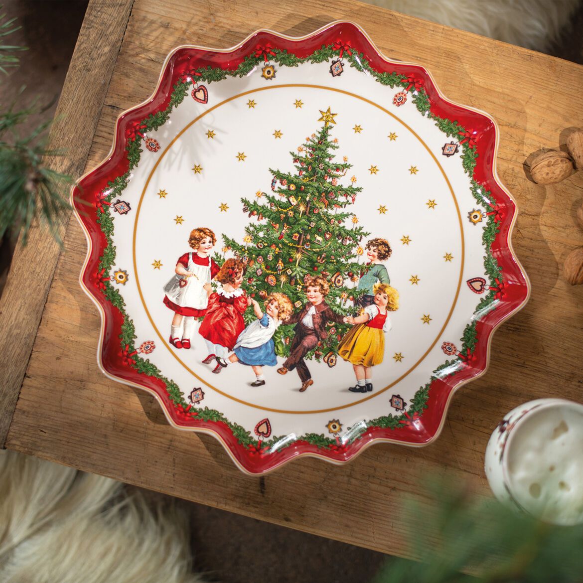 Toy`s Fantasy Pastry plate deep, Kids dancing