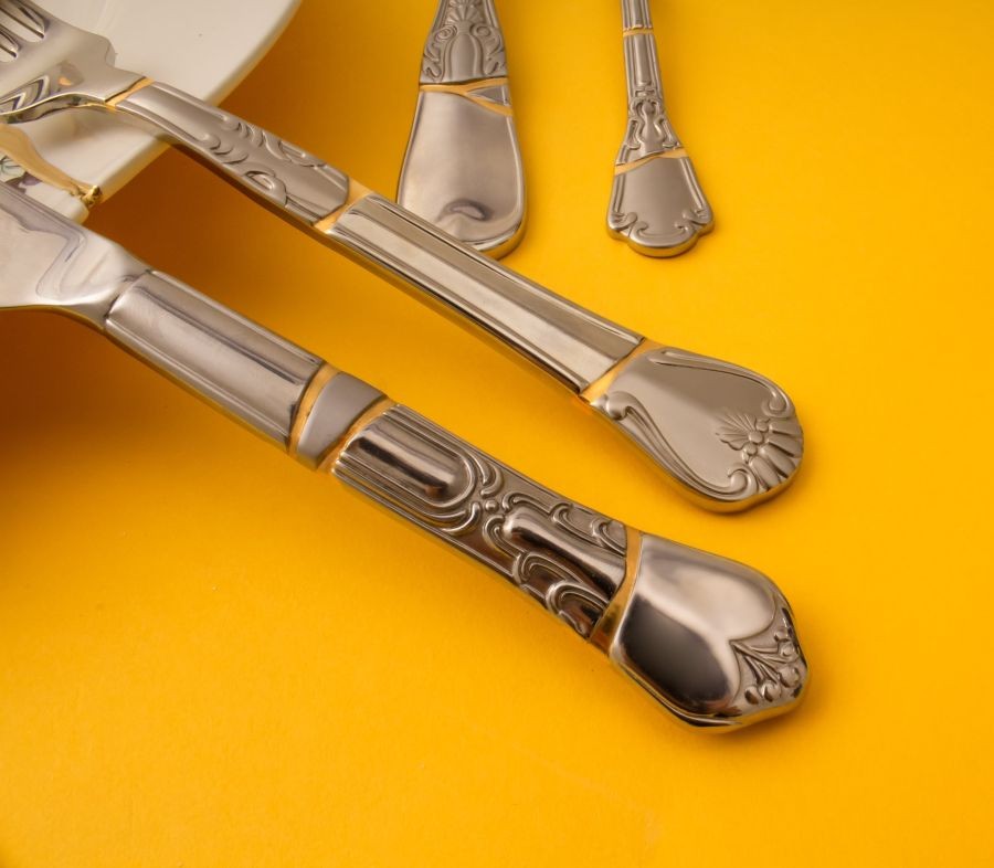 Set Di 4 Posate In Acciaio E Oro Kintsugi Cutlery