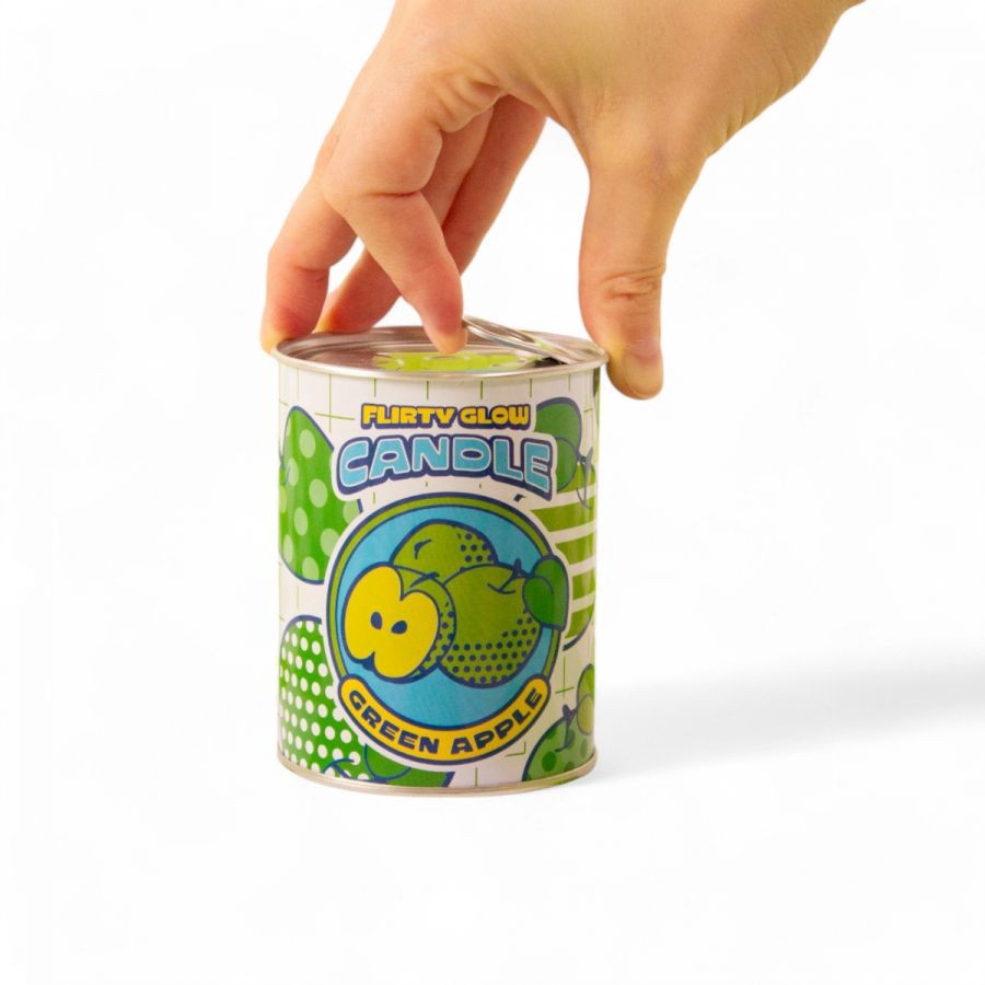 Candela Flirty Glow In Cera E Latta Ø 7,5 H. 9,7 Cm - Green Apple