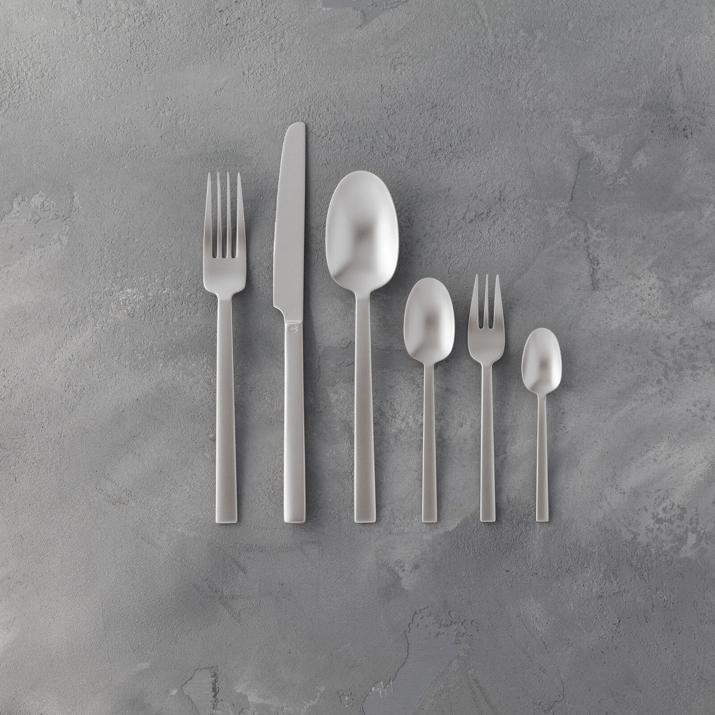 Servizio tavola 24 posate Neutra Antique Sambonet