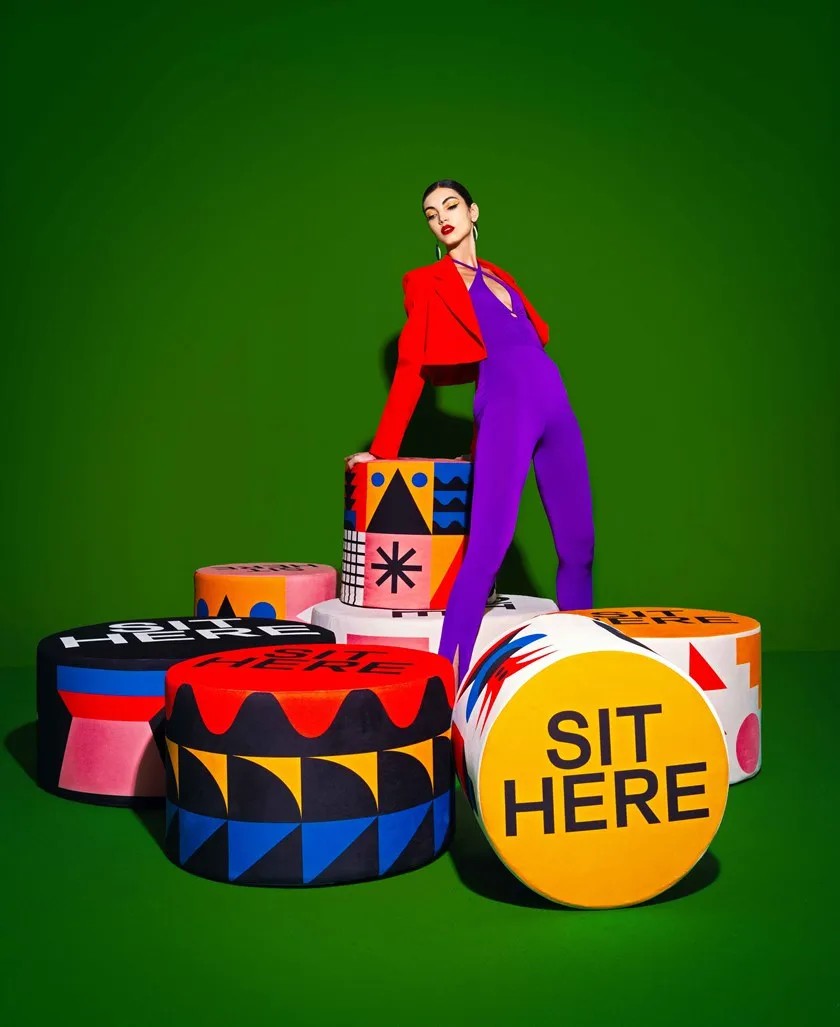 Pouf Oggian Sit Here