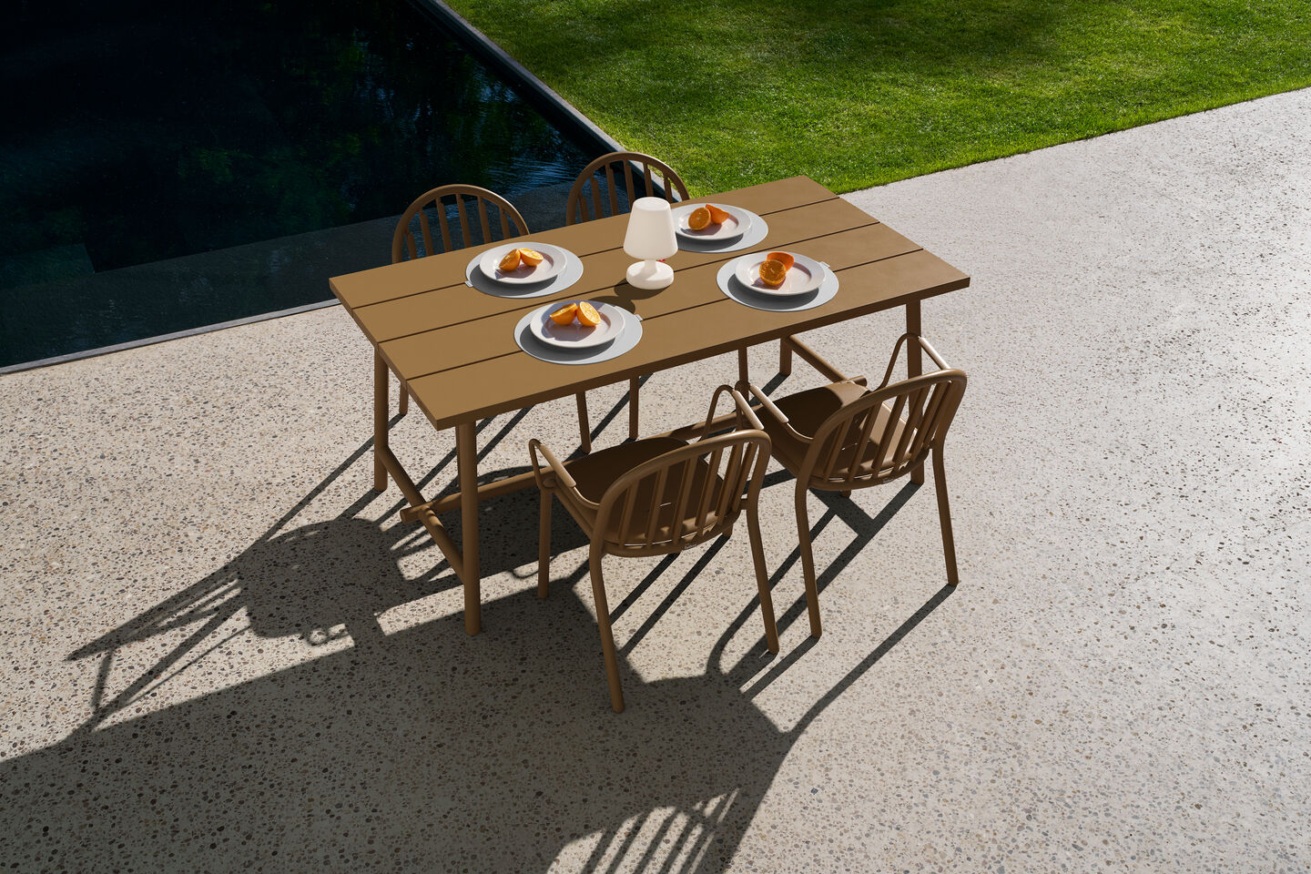 Tavolo medio di Fred, Mochaccino