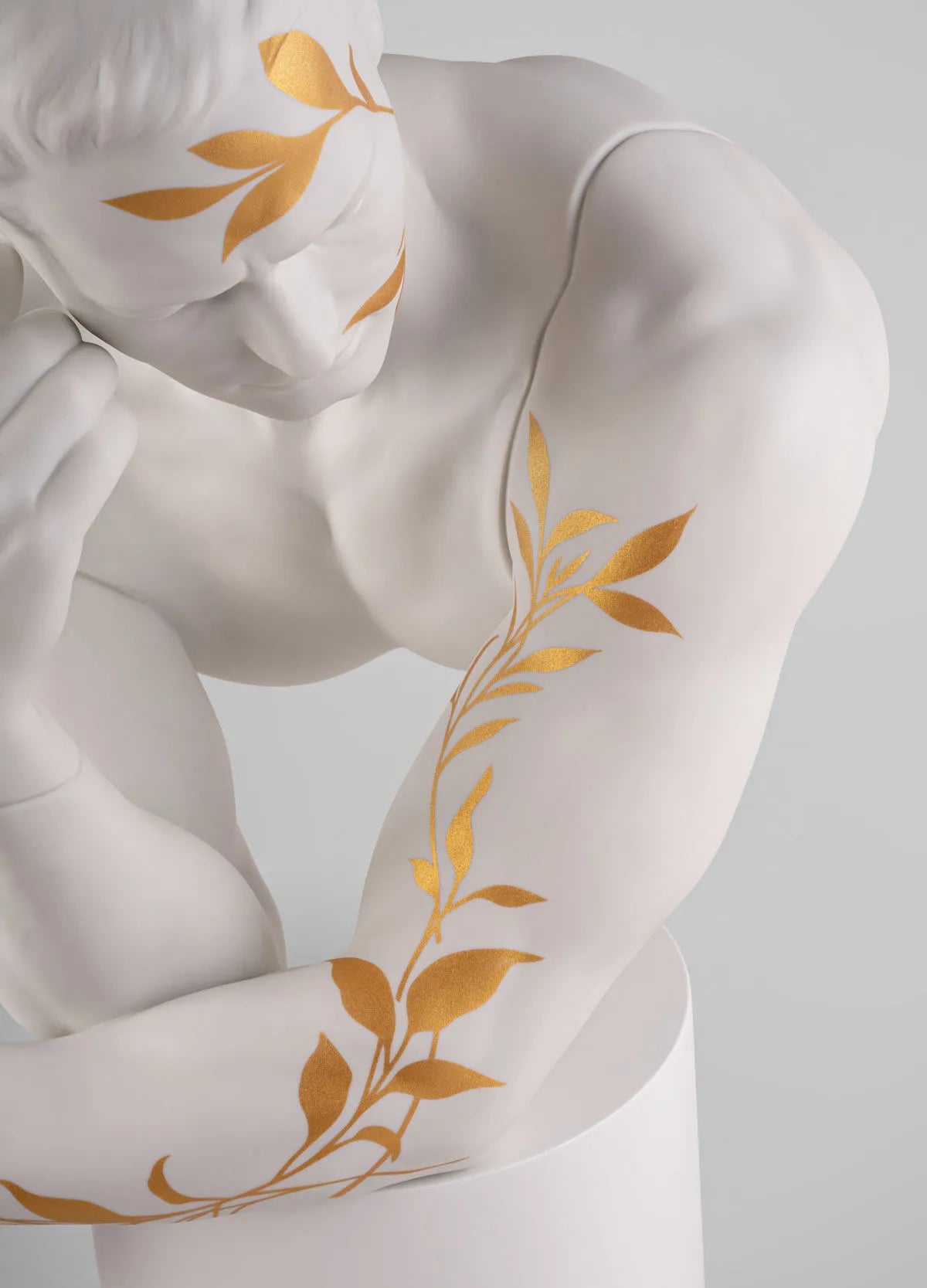 Scultura Riflessi della Natura - Lui. Bianco-oro