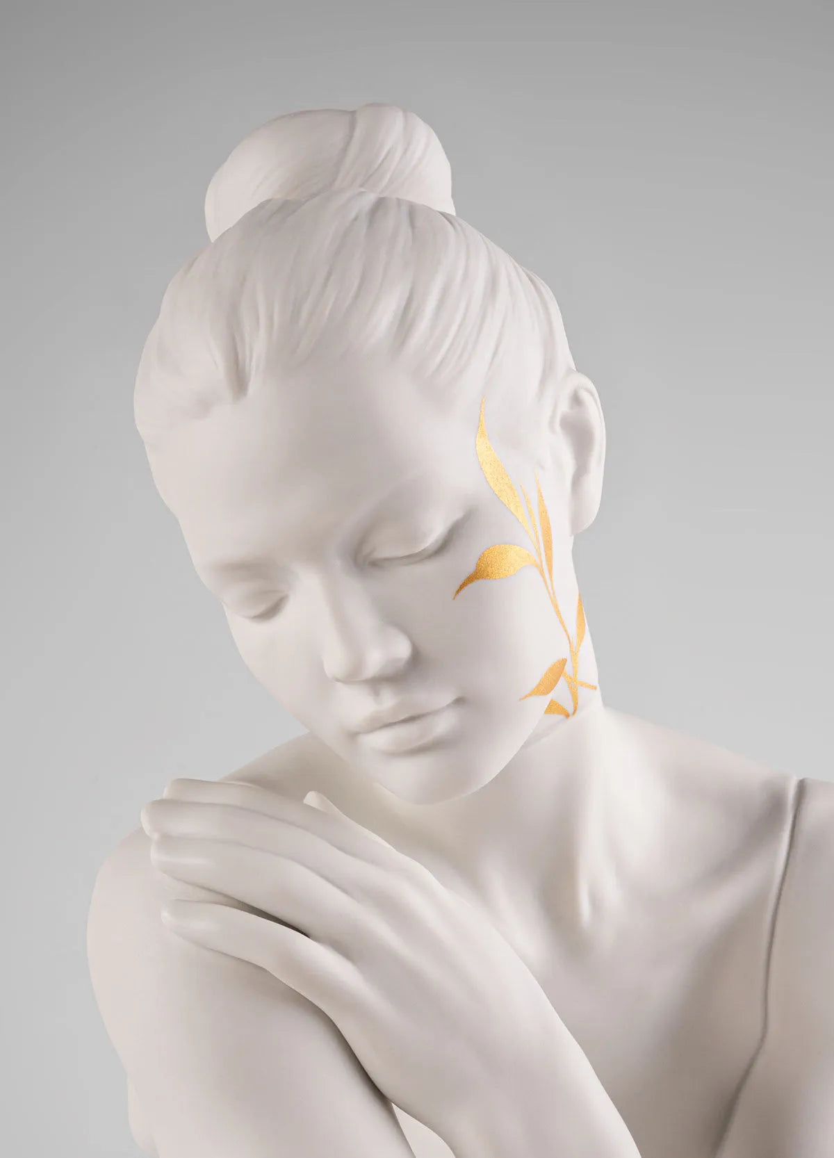 Scultura Riflessi della Natura - Lei. Bianco-oro