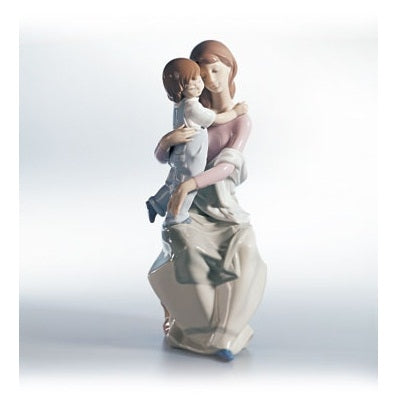 In Braccio Alla Mamma Statuetta