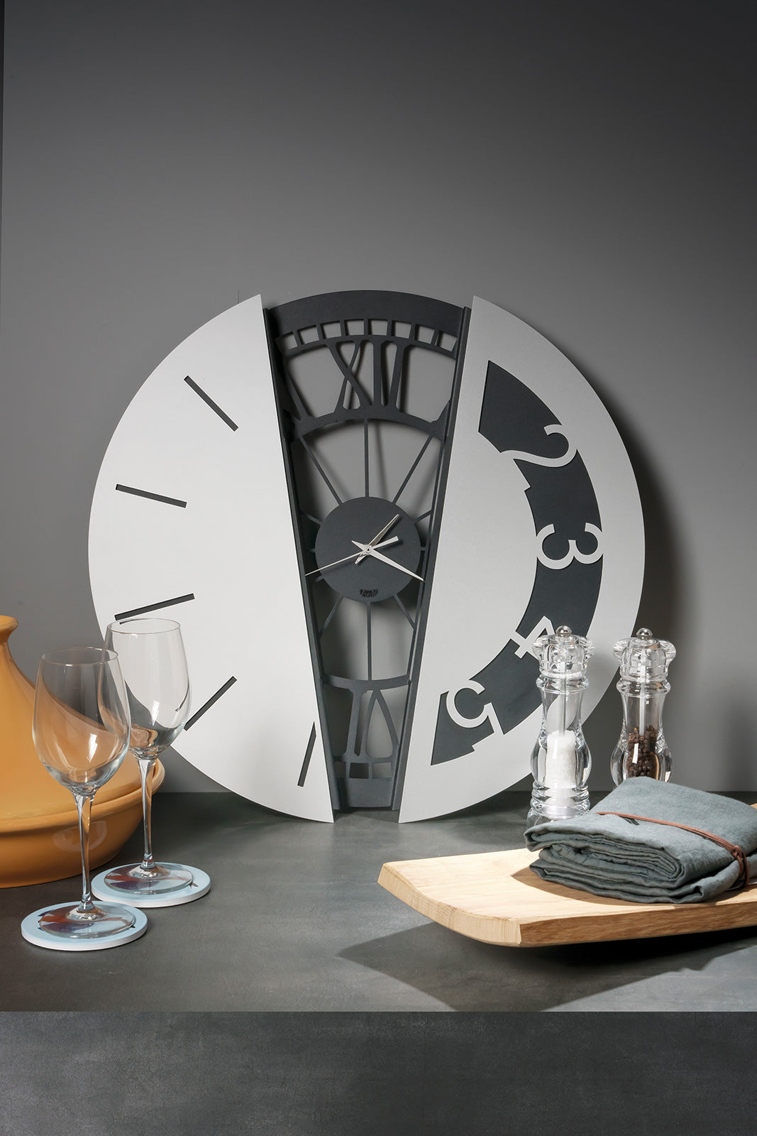 Orologio da parete di design composto Metamorphosi Arti E Mestieri