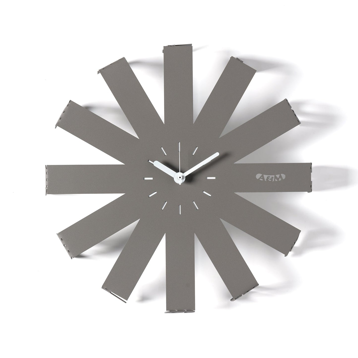 Orologio da parete di design Lumor Arti E Mestieri