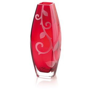 vaso rosso con decoro sabbiato