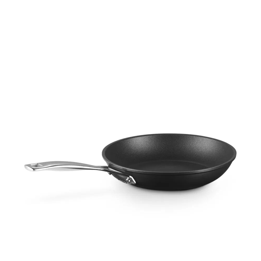 padella bassa antiaderente in alluminio 30 cm Le Creuset