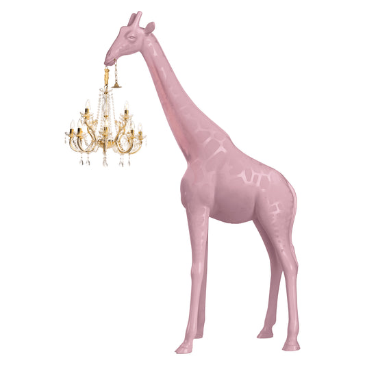 Giraffe in Love