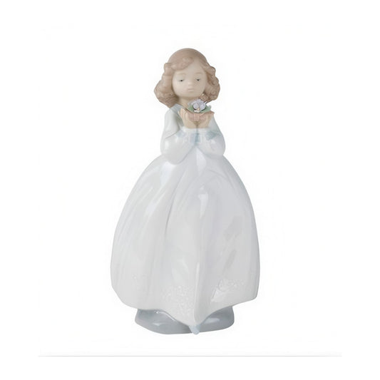 Damigella d`onore nao Nao By Lladro`