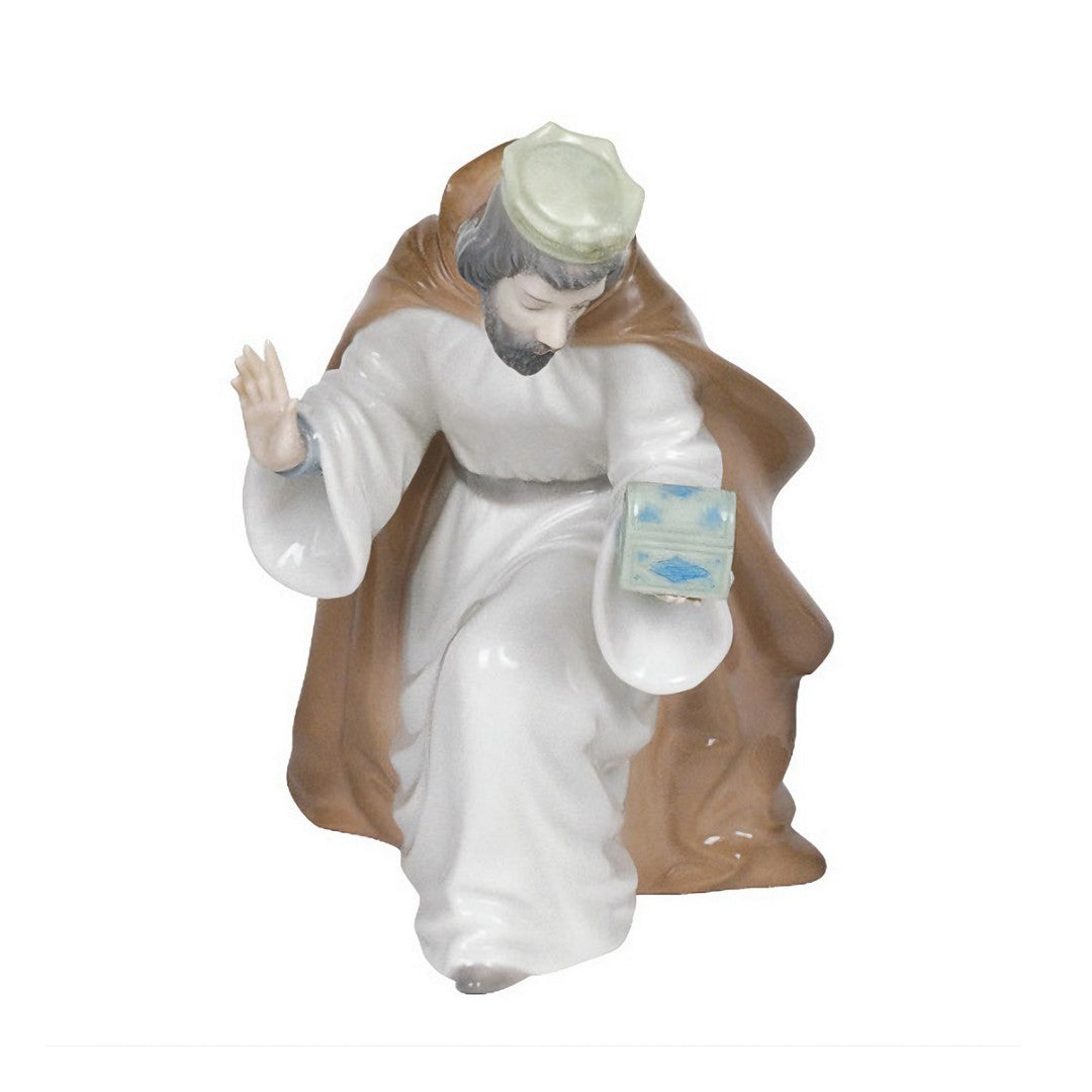 Statuina re melchiorre nao Nao By Lladro`