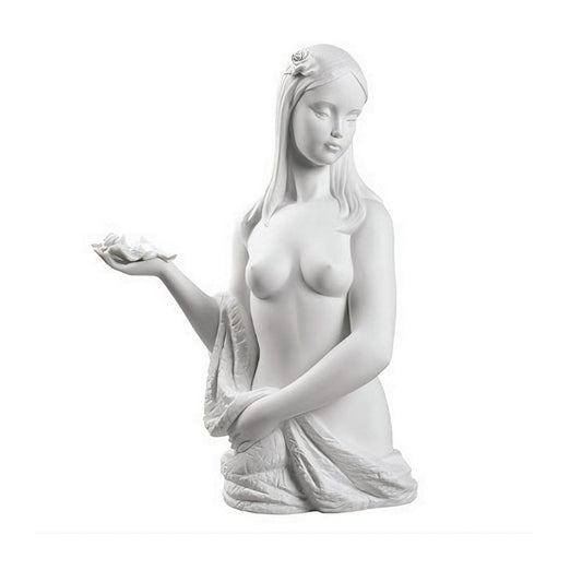 Beautiful bather Nao By Lladro`
