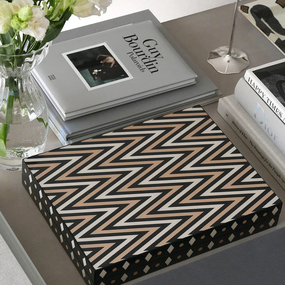 Lacquered Backgammon, Black Printworks