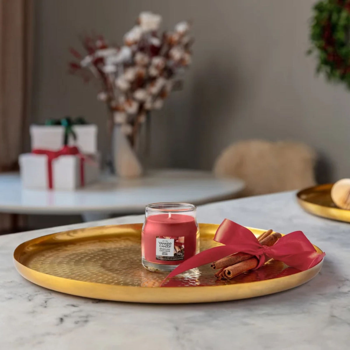 Candela Sparkling Cinnamon 110 g Yankee Candle