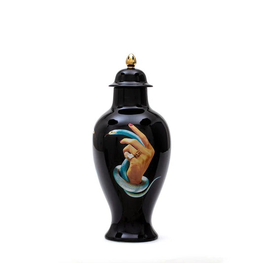 Vaso Hands Whit Snakes