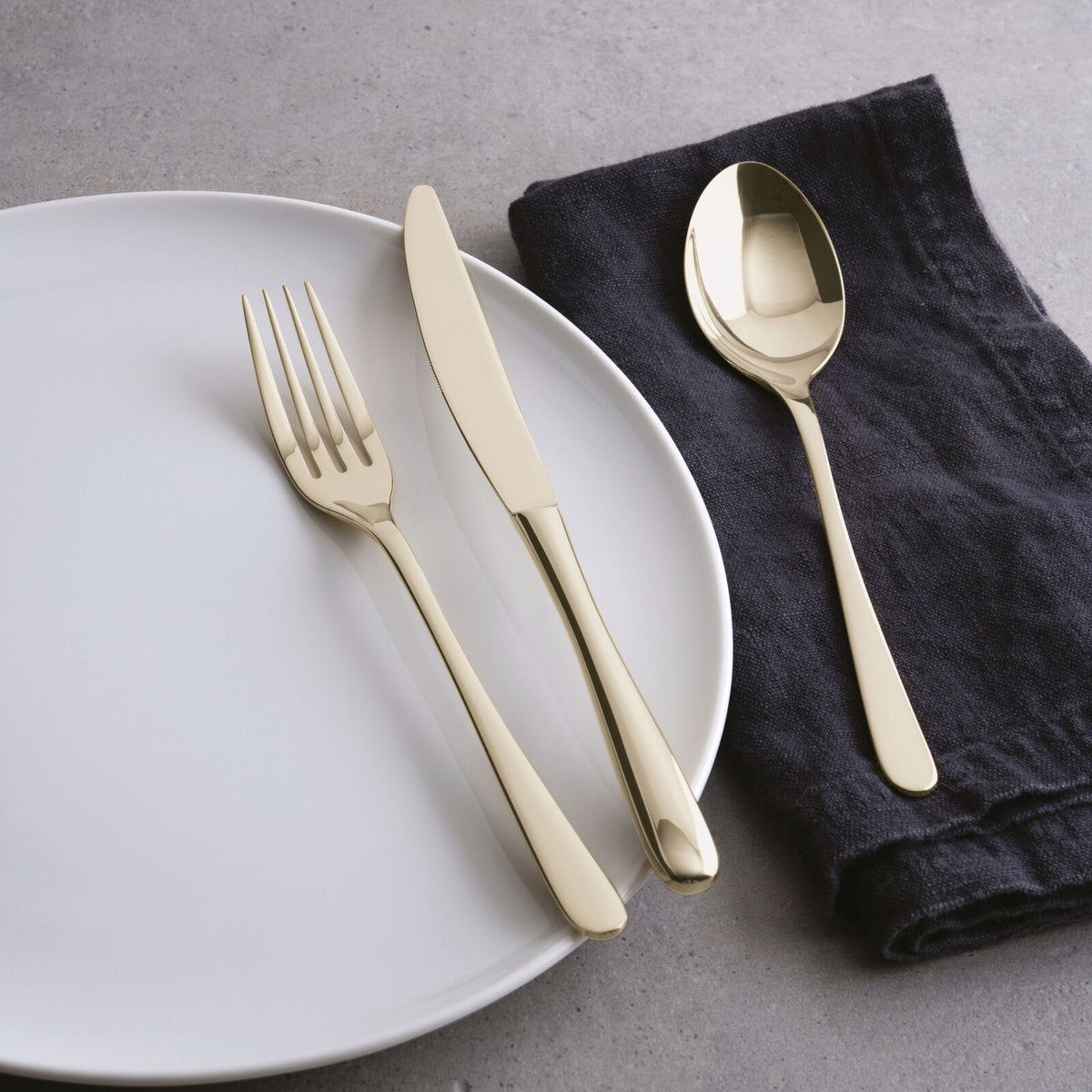 Servizio Tavola 36 Posate Taste PVD Champagne