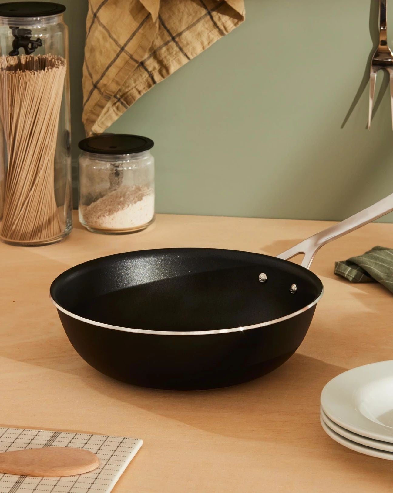 Padella antiaderente nera 28cm Pots & Pans