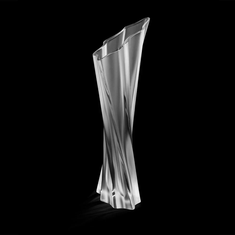 Vaso Tandrillah, Elisabeth de Portzamparc & Lalique, 2019