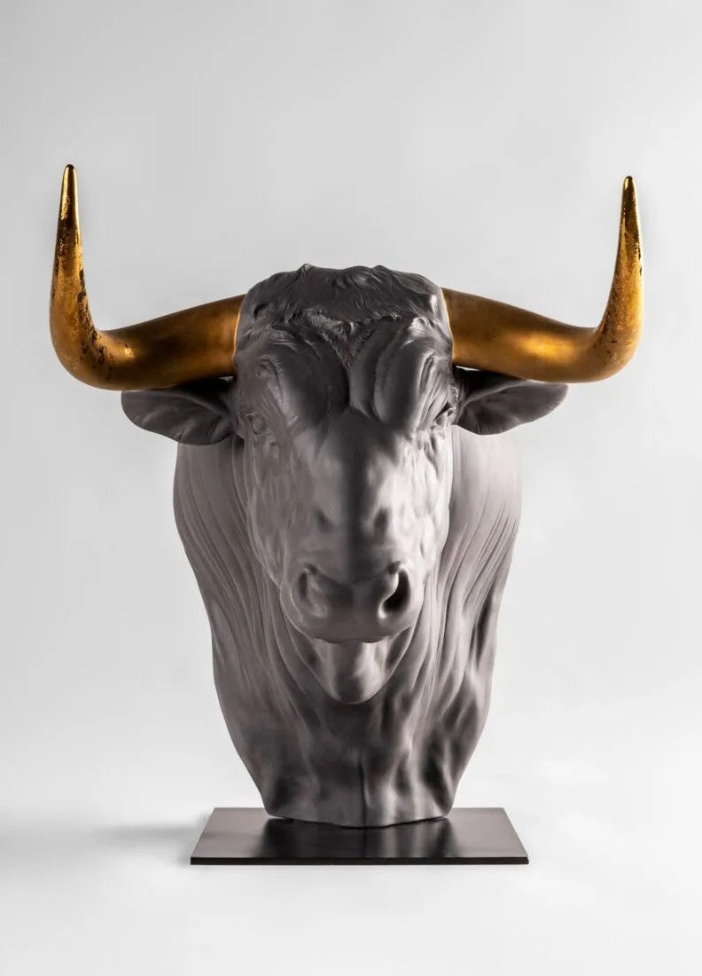 Scultura Toro