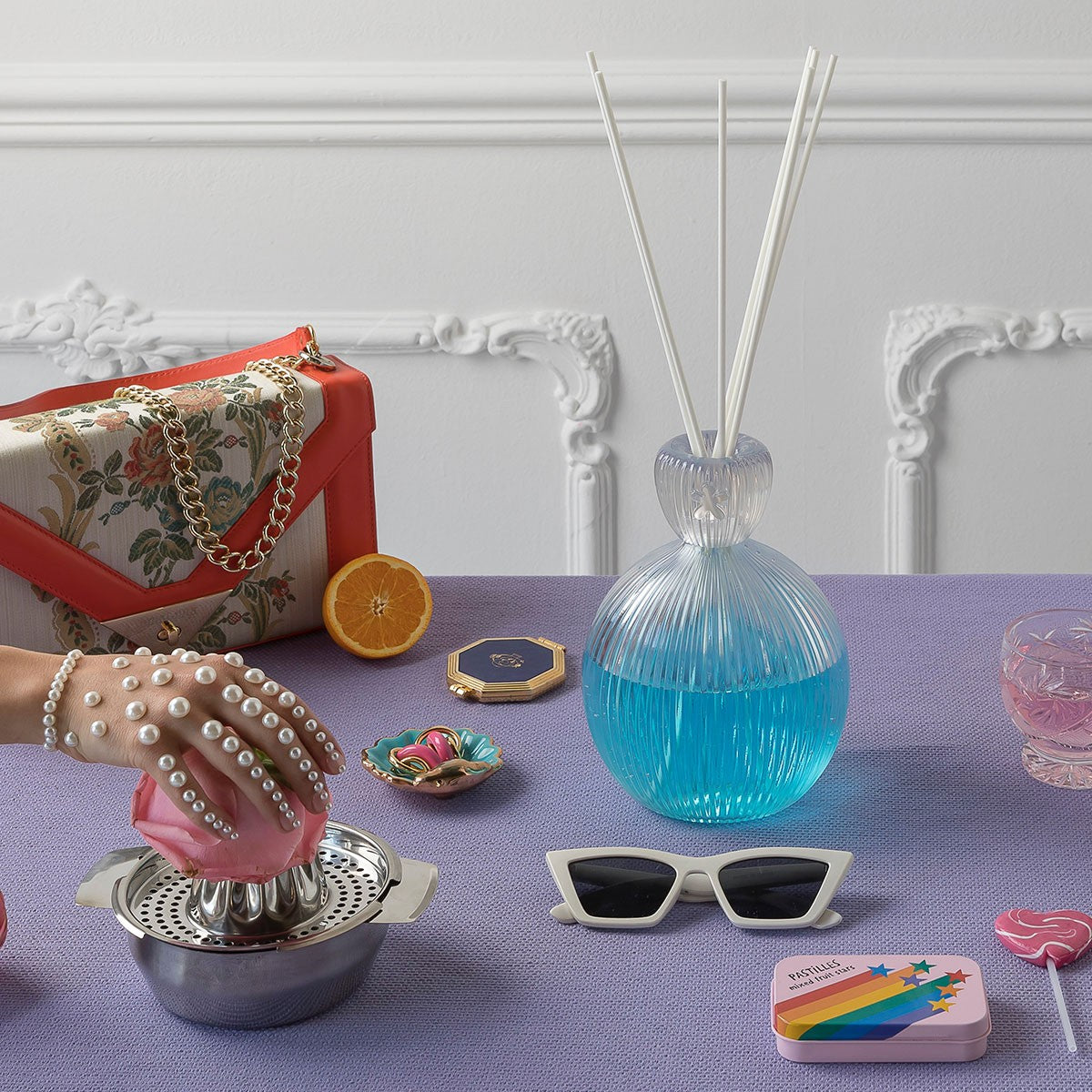 Queen 01 Diffusore a bastoncini 1000 ml Mandarino Gelsomino Muschio Mr&mrs Fragrance