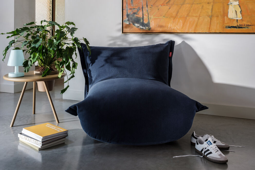 The BonBaron Slim Cord Poltrona lounge, blu