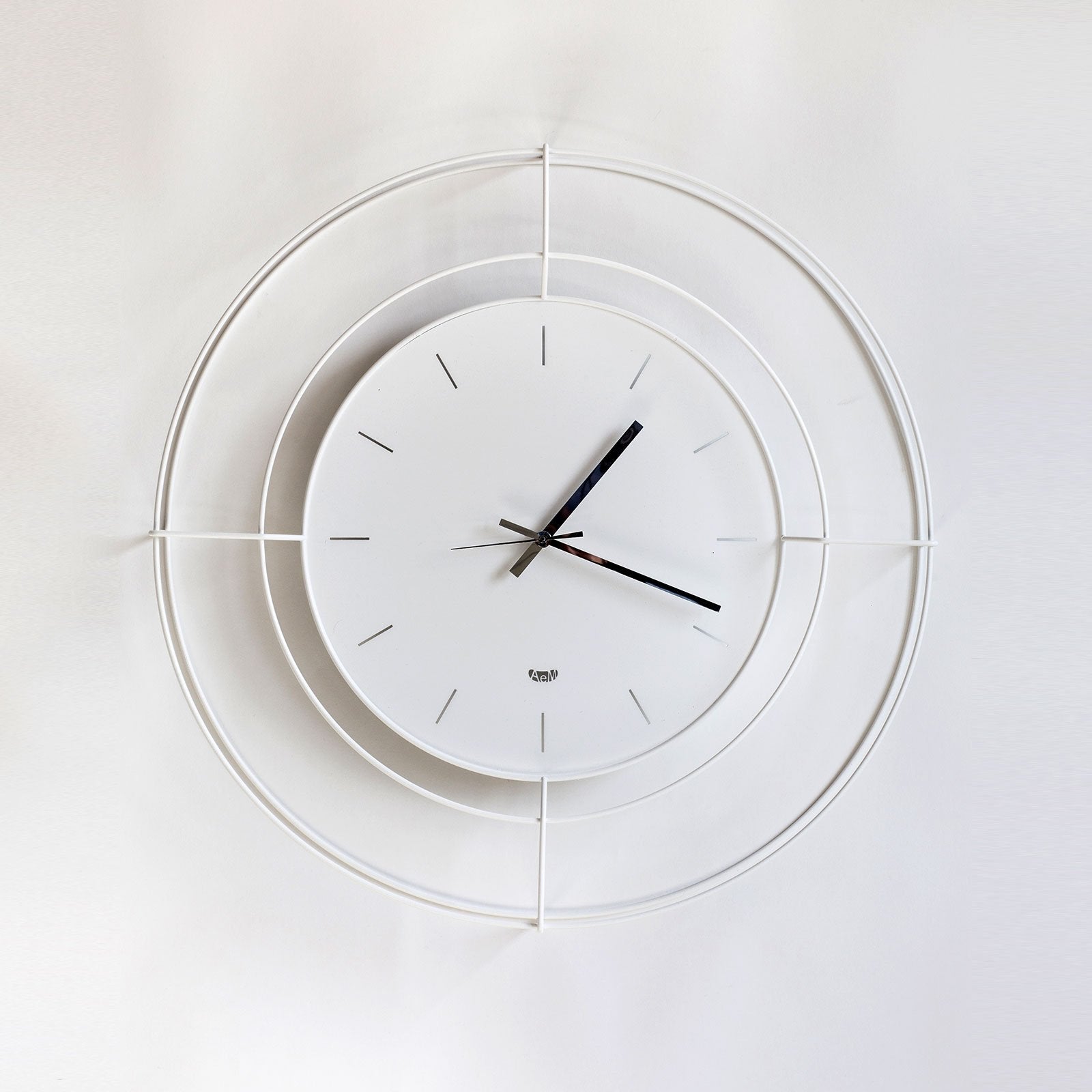 Orologio da parete contemporaneo Nudo piccolo Arti E Mestieri